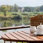 Hotel Vistula 3*