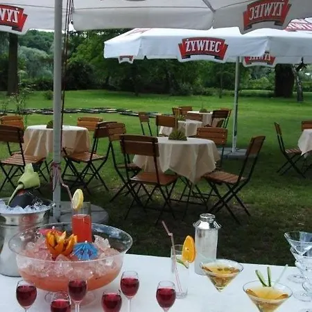 Vistula Hotell 3*